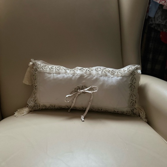 Handmade Silk Pillow with tassels beaded lace trim Ring Bearer Pillow Wedding - Picture 4 of 7